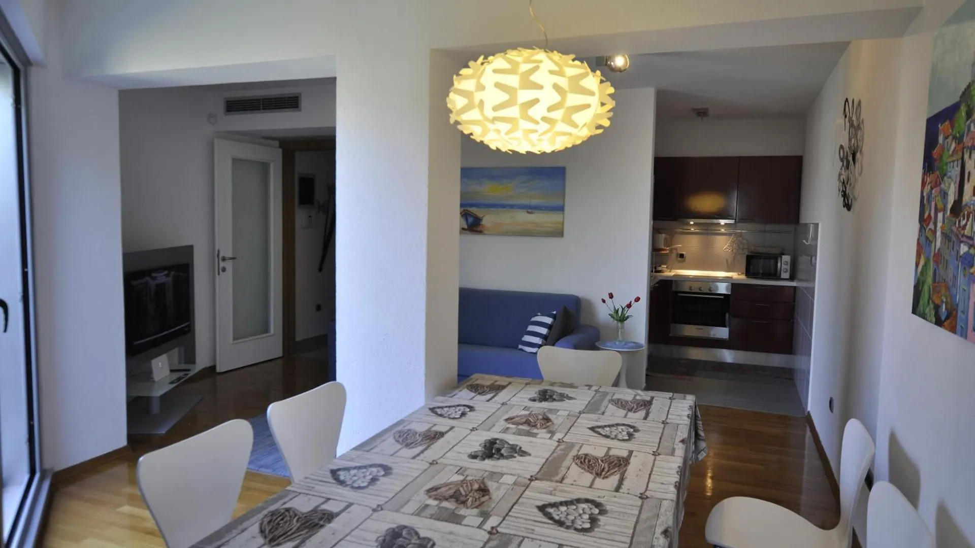 Alessia Apartments-Top Location And Garage Parking Rovinj
