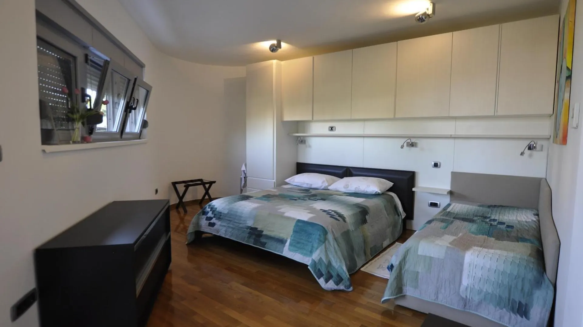 Alessia Apartments-Top Location And Garage Parking Rovinj 0*,